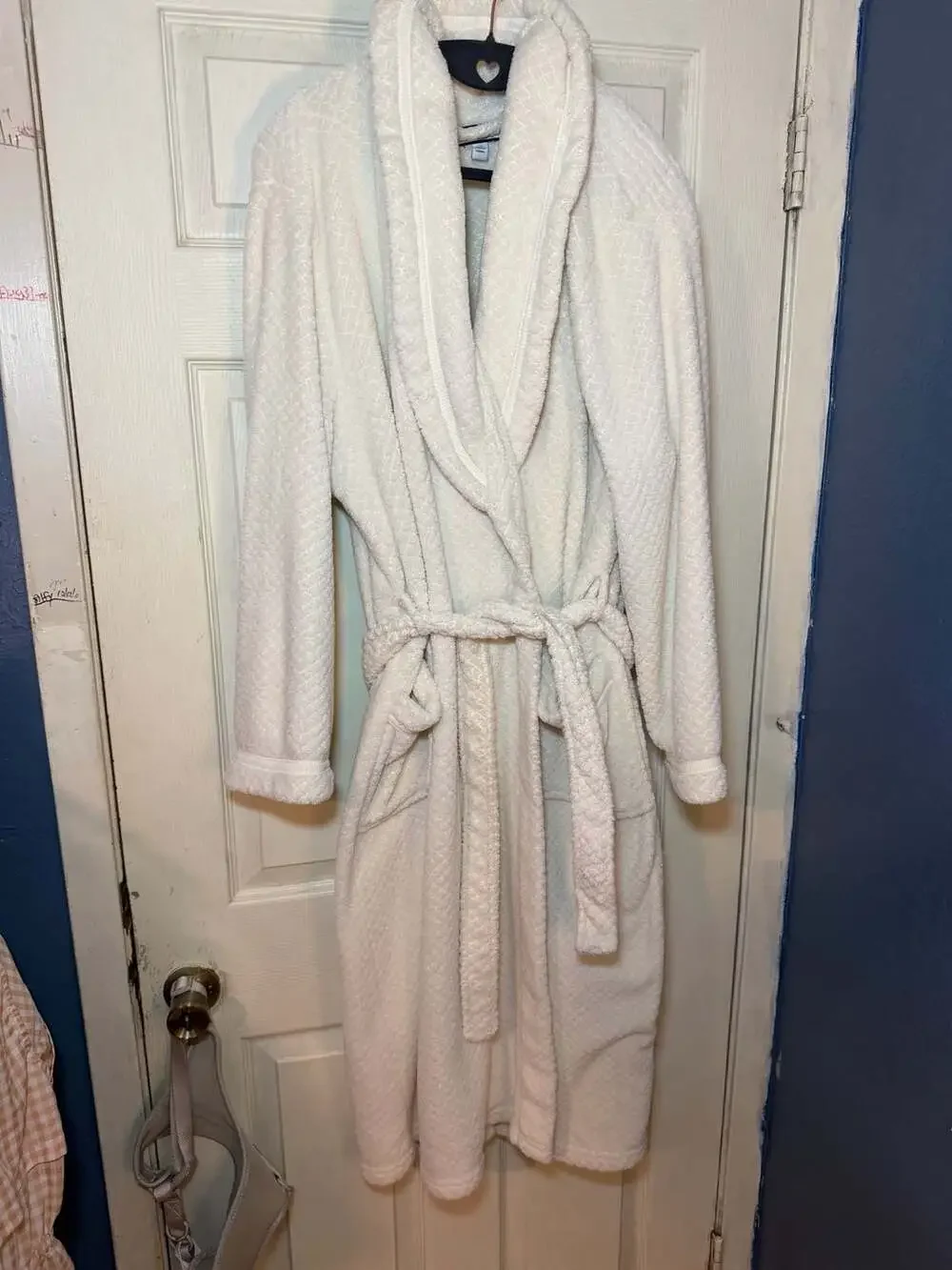 Croft & Barrow Intimates Women's Textured Plush Fleece Robe with Belt